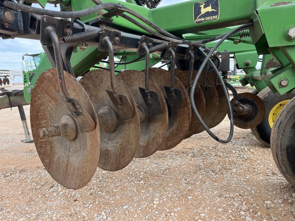 Image for 1990 John Deere 630