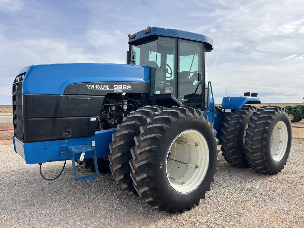 Image for 1999 New Holland 9282