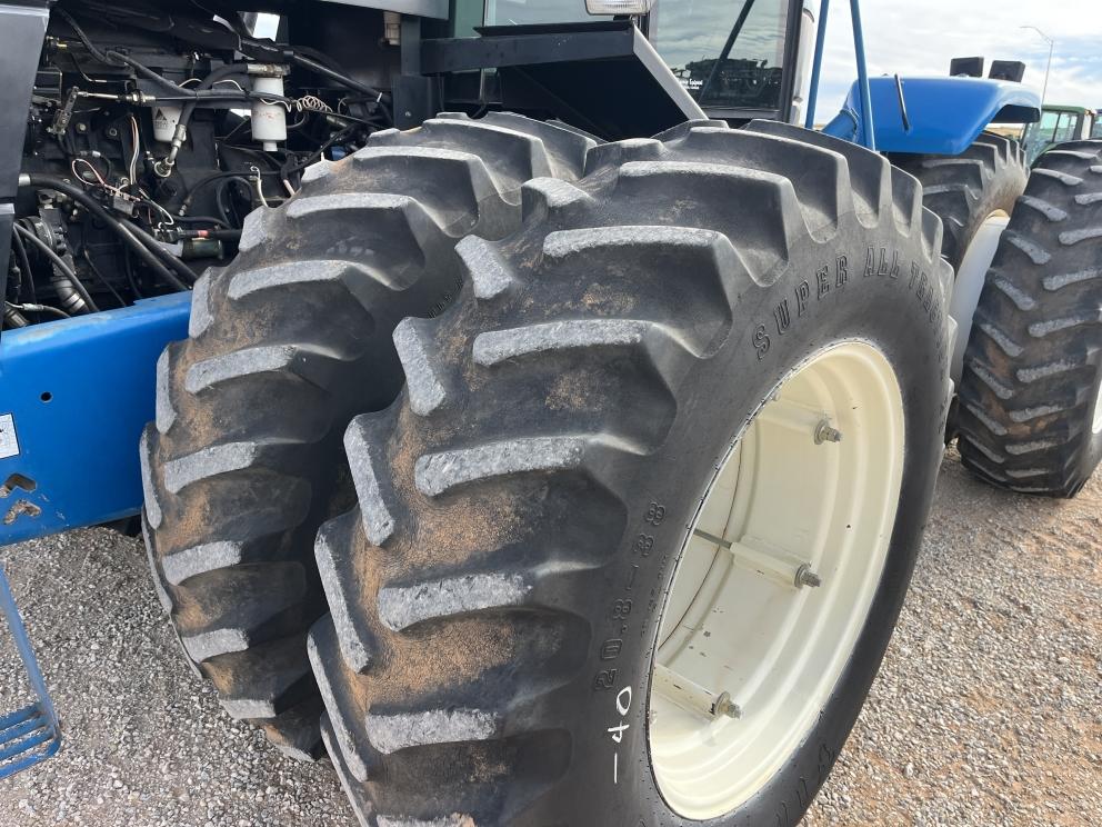 Image for 1999 New Holland 9282