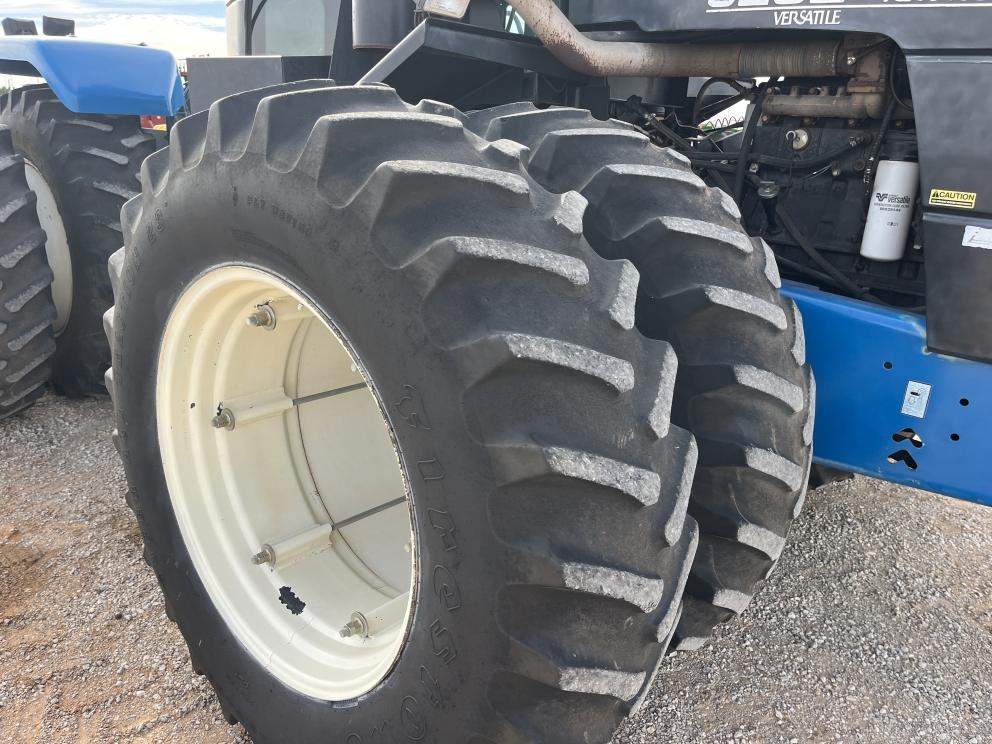 Image for 1999 New Holland 9282