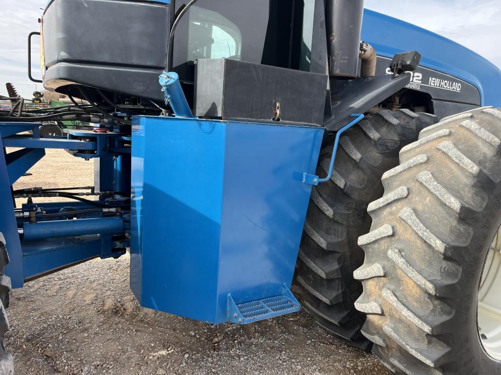 Image for 1999 New Holland 9282