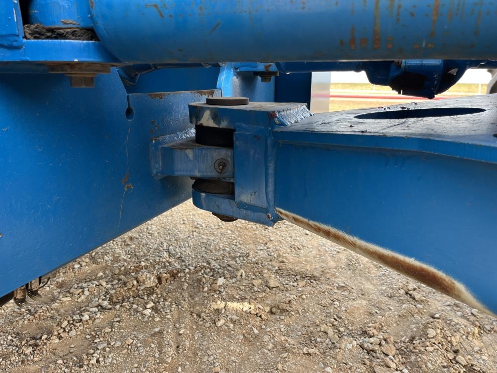 Image for 1999 New Holland 9282