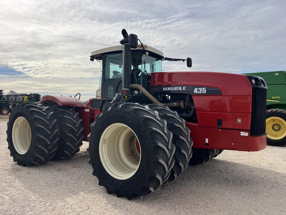 Image for 2009 Versatile 435