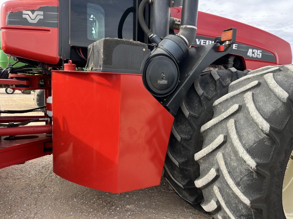 Image for 2009 Versatile 435