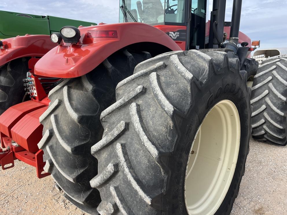 Image for 2009 Versatile 435