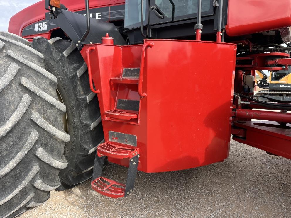 Image for 2009 Versatile 435