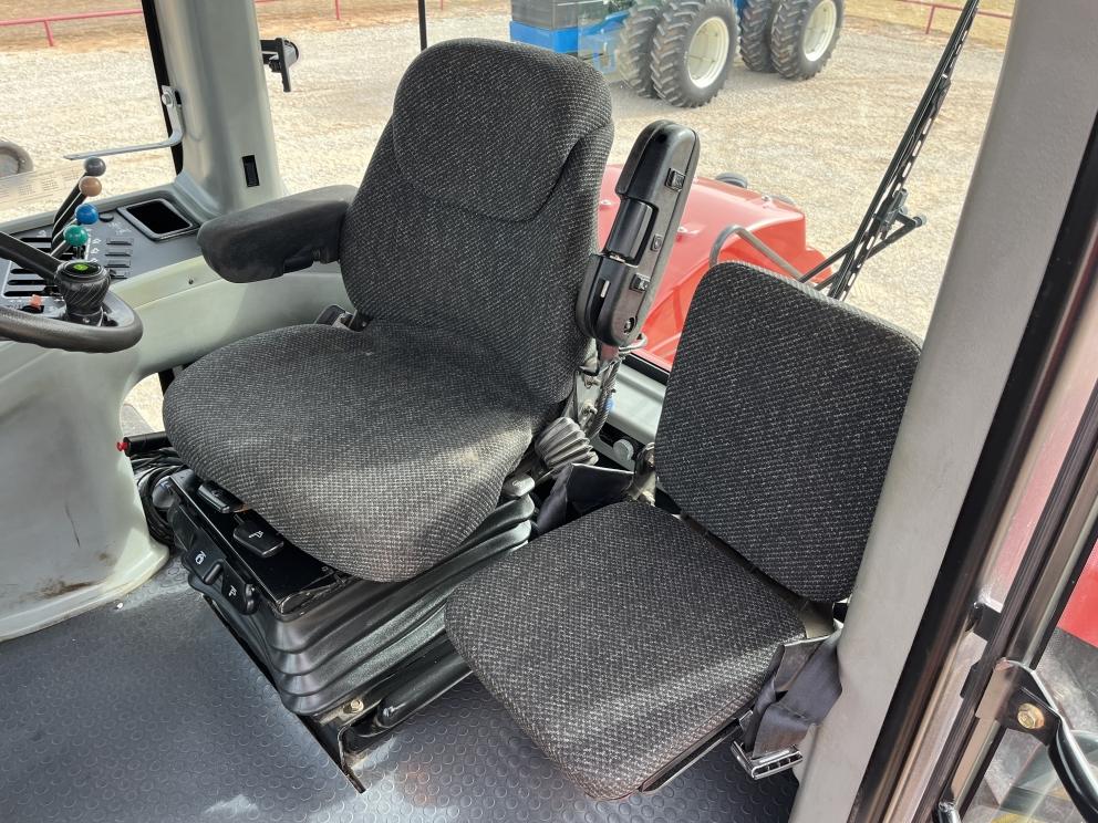 Image for 2009 Versatile 435