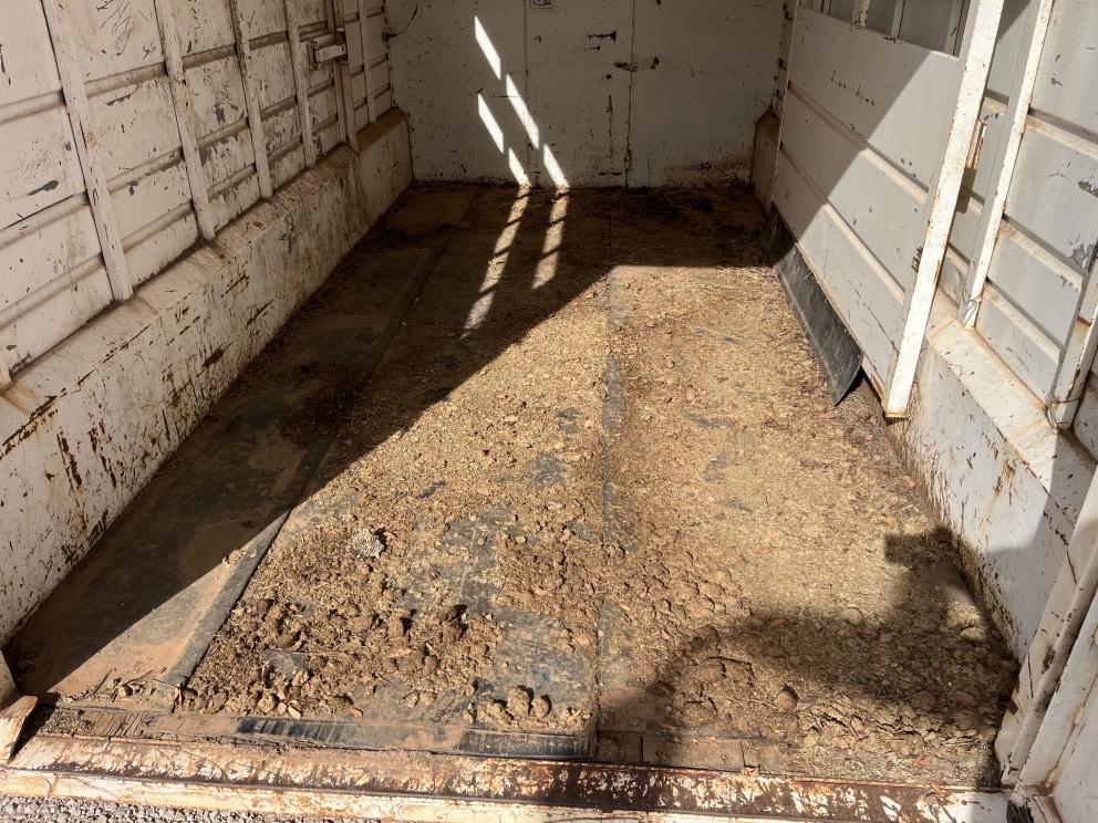 Image for 1999 Donahue STOCK TRAILER