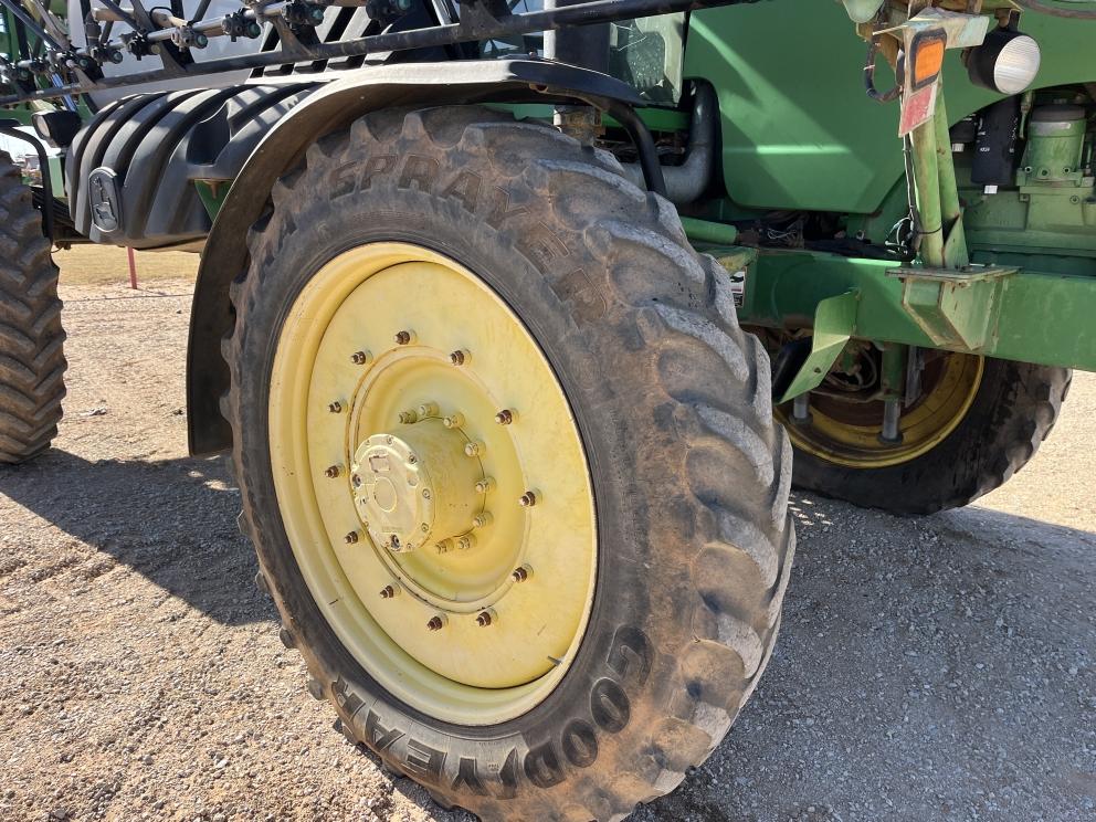 Image for 2005 John Deere 4920