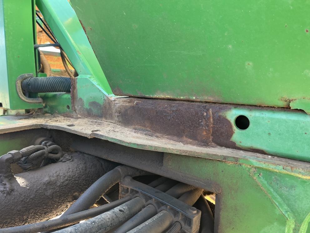 Image for 2005 John Deere 4920