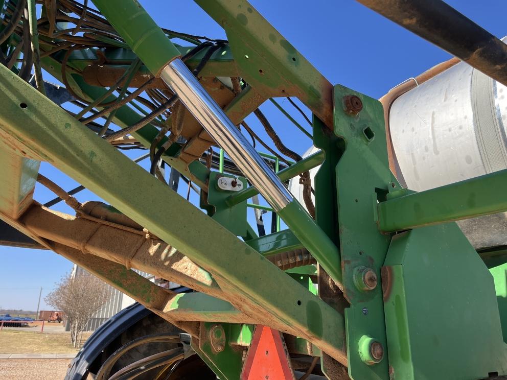 Image for 2005 John Deere 4920