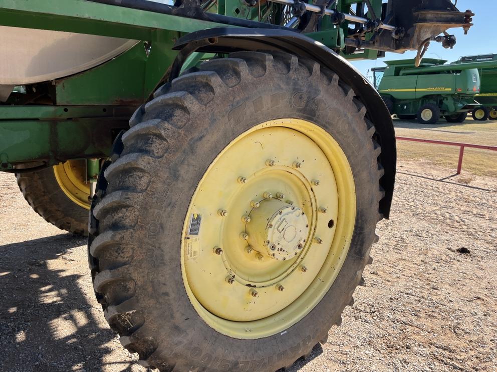 Image for 2005 John Deere 4920