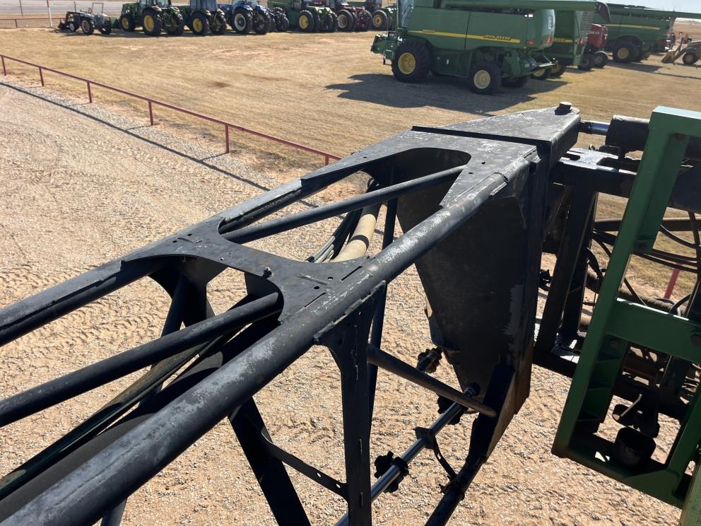 Image for 2005 John Deere 4920