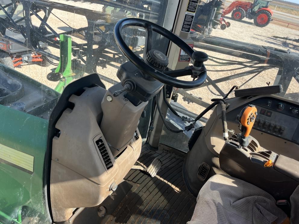 Image for 2005 John Deere 4920