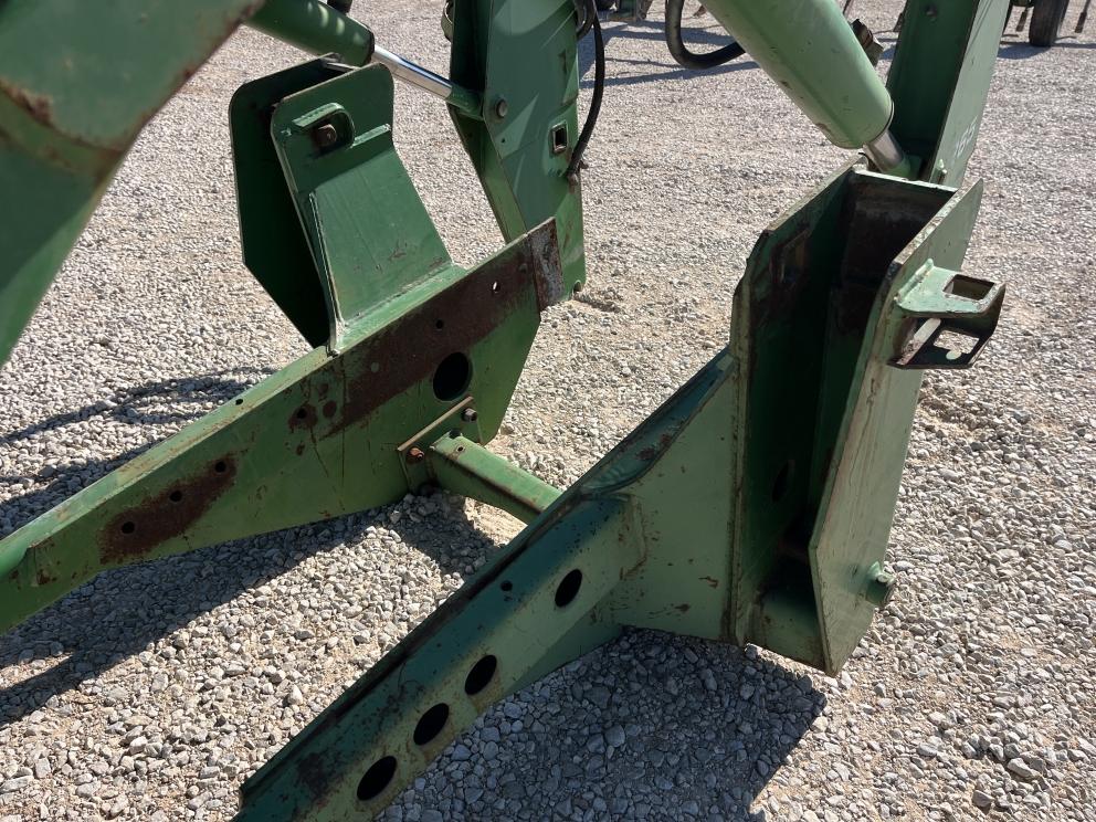 Image for 1991 John Deere 265