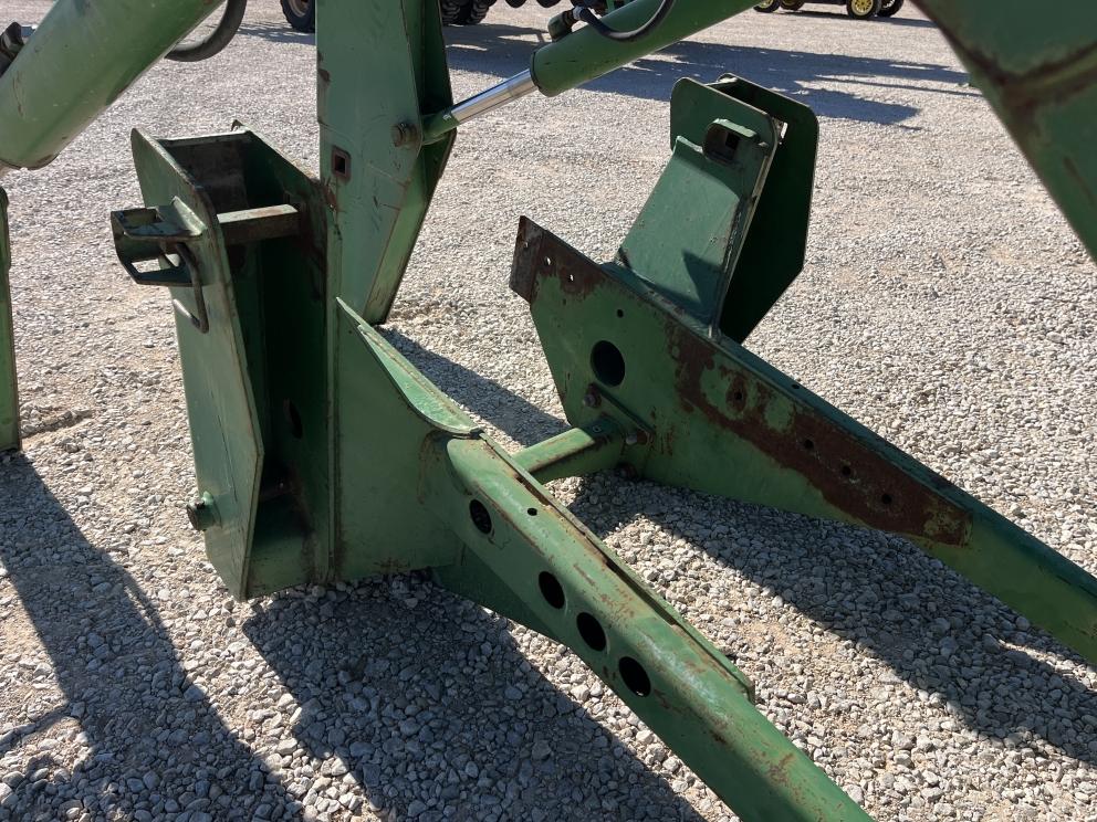 Image for 1991 John Deere 265