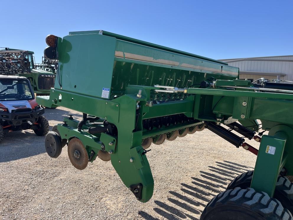 Image for 2016 Great Plains 3S4000HD