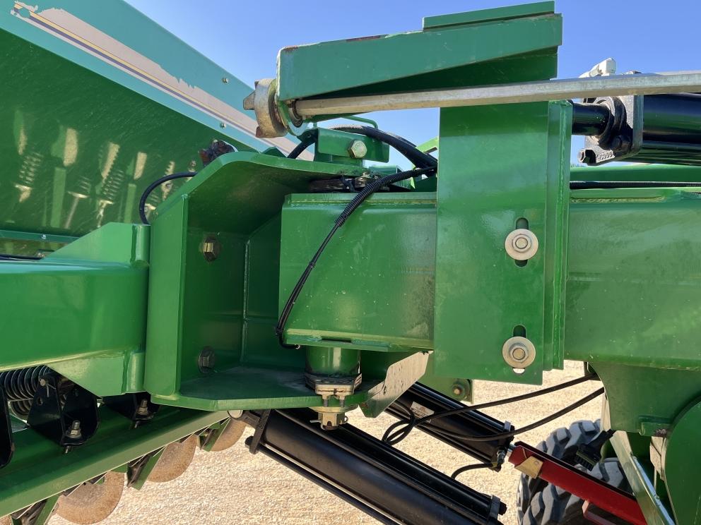 Image for 2016 Great Plains 3S4000HD