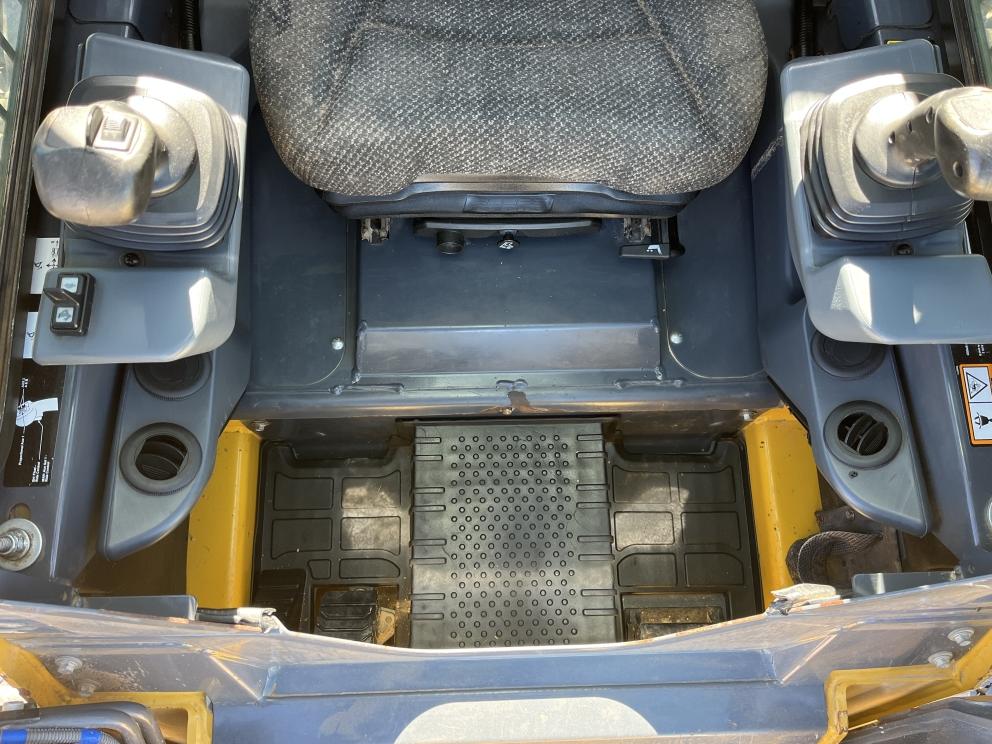 Image for 2019 John Deere 317G