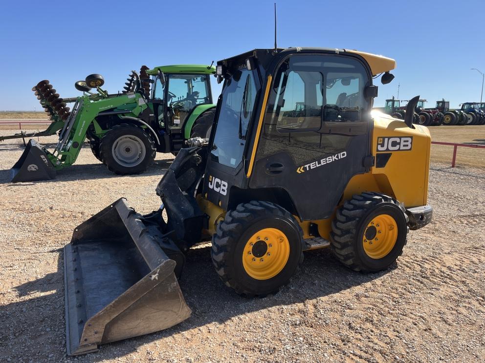 Image for 2020 JCB 3TS-8W