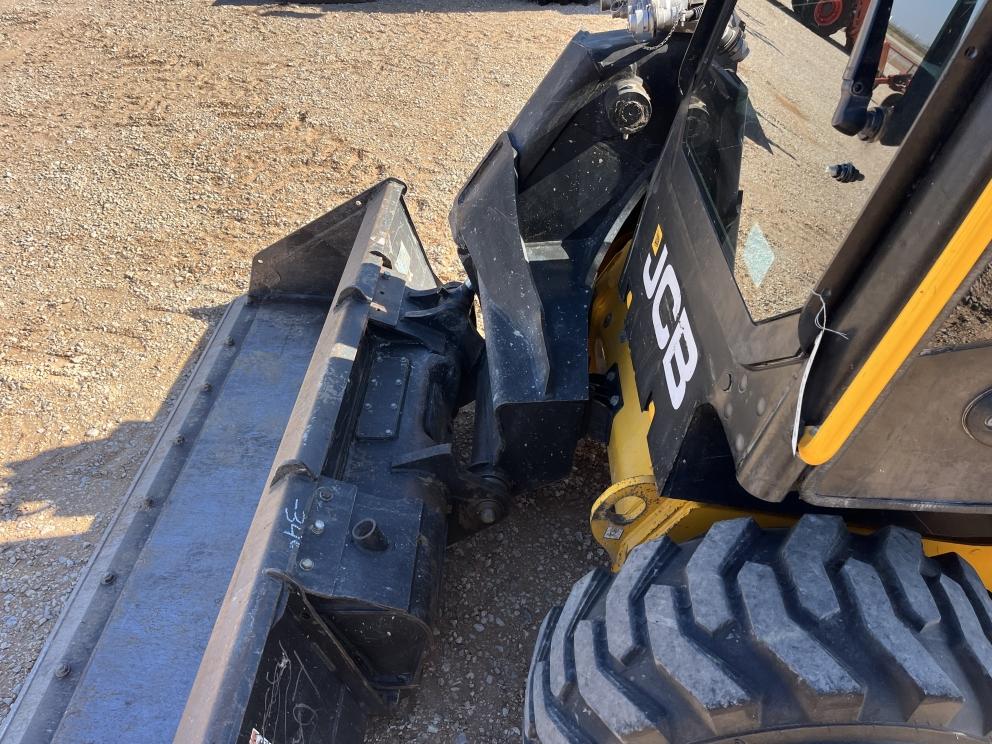 Image for 2020 JCB 3TS-8W