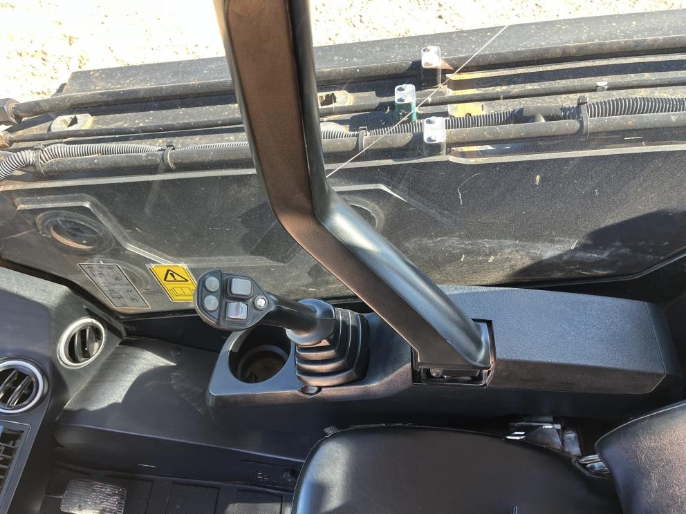 Image for 2020 JCB 3TS-8W