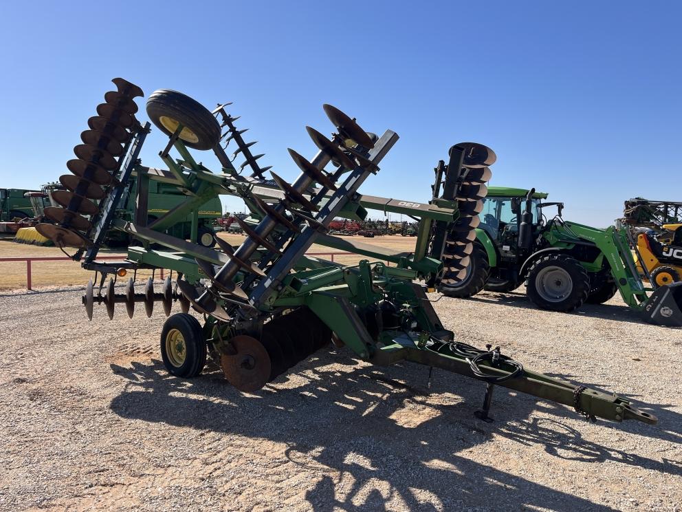 Image for 1996 John Deere 630