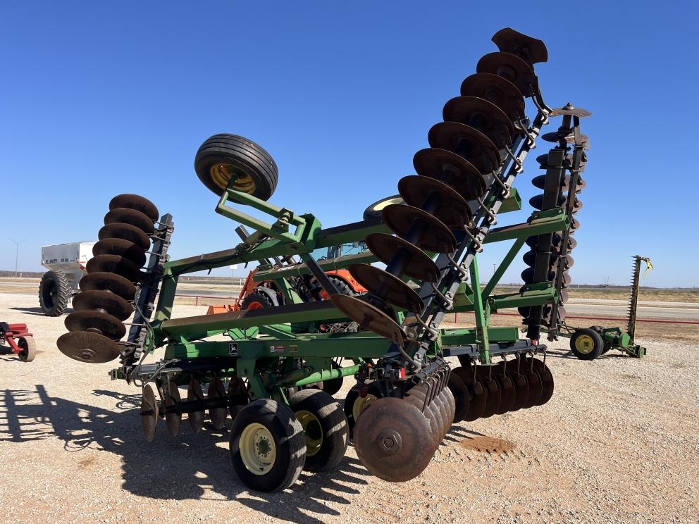 Image for 1996 John Deere 630