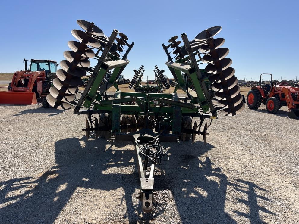 Image for 1989 John Deere 630