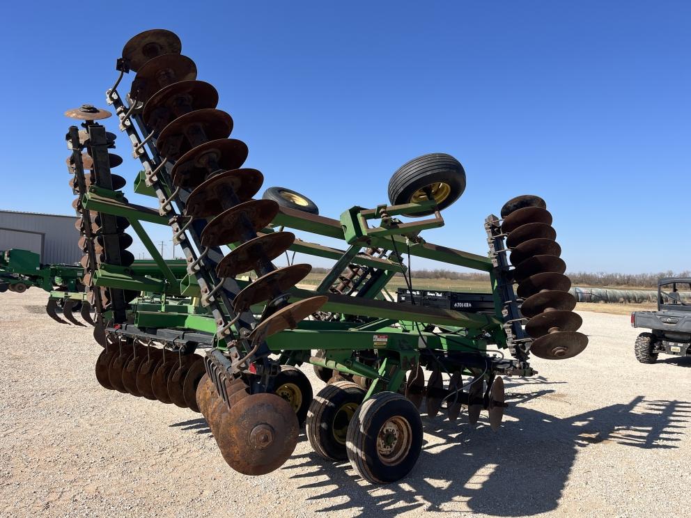 Image for 1989 John Deere 630