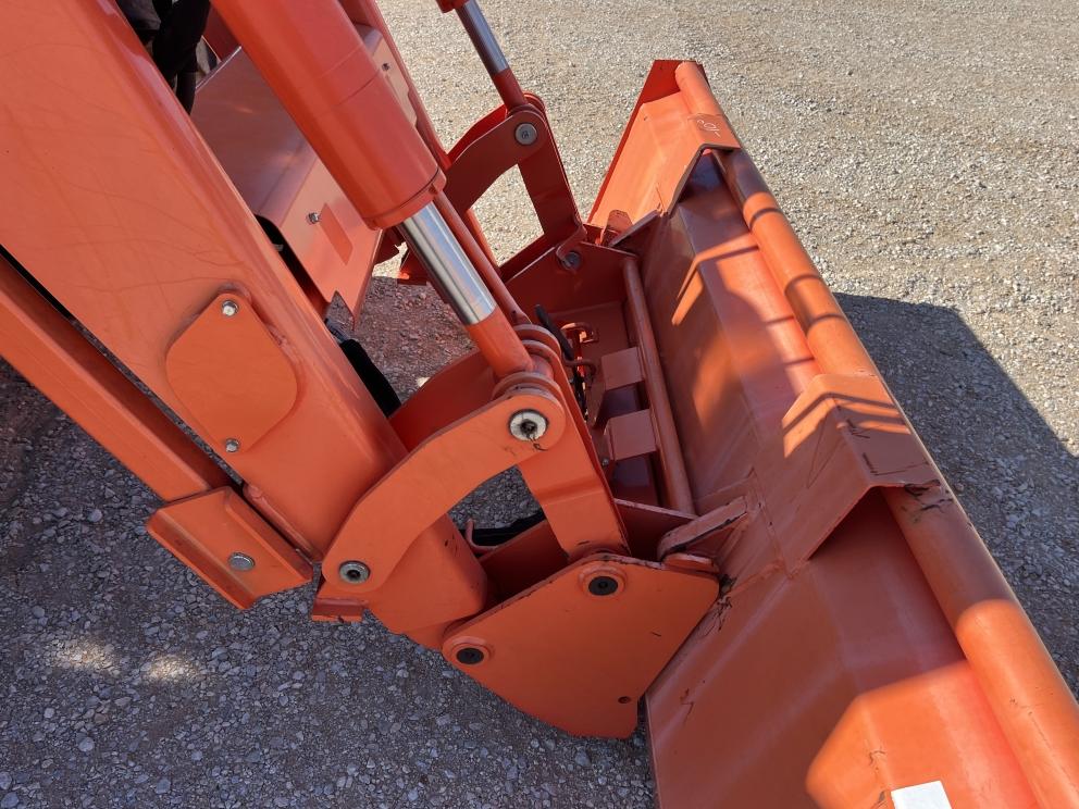 Image for 2021 Kubota M7-152 Deluxe