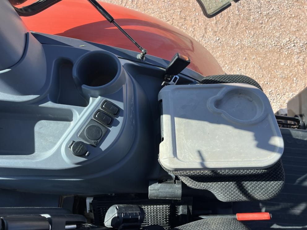 Image for 2021 Kubota M7-152 Deluxe