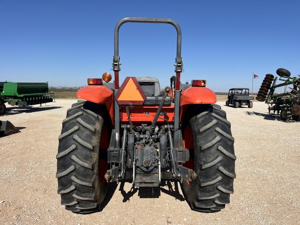 Image for 2017 Kubota M5-091D