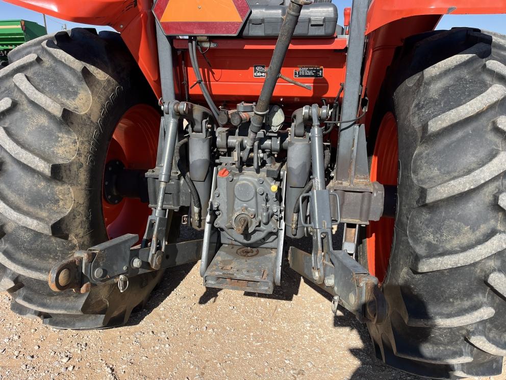 Image for 2017 Kubota M5-091D