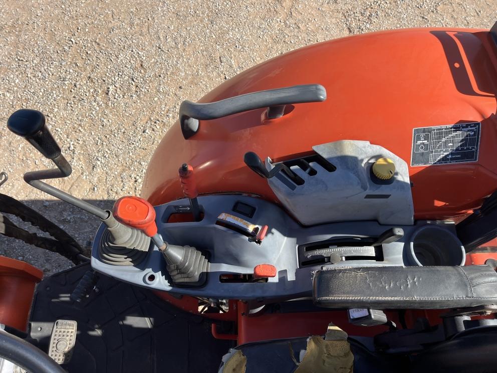 Image for 2017 Kubota M5-091D