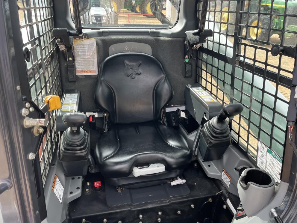 Image for 2011 Bobcat S650