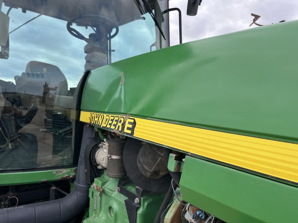 Image for 1998 John Deere 8300