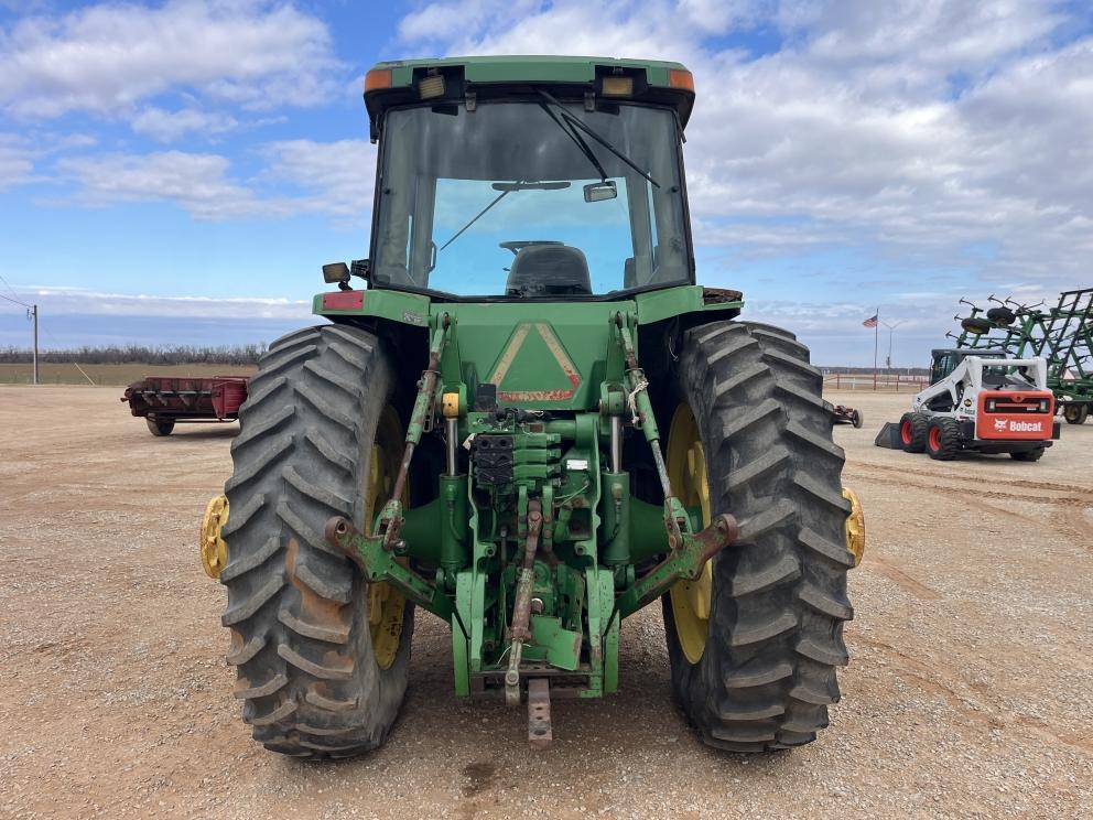 Image for 1998 John Deere 8300