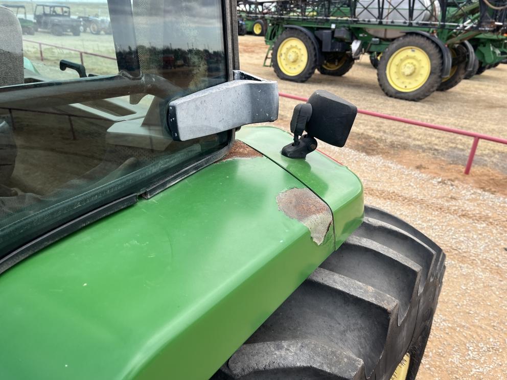 Image for 1998 John Deere 8300