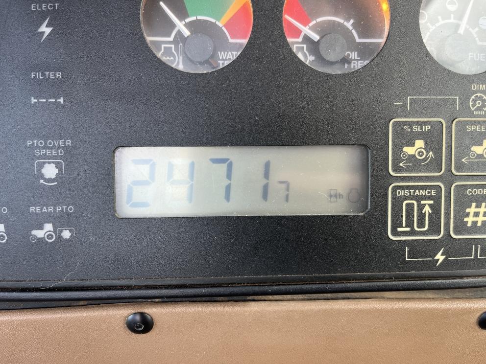 Image for 1998 John Deere 8300