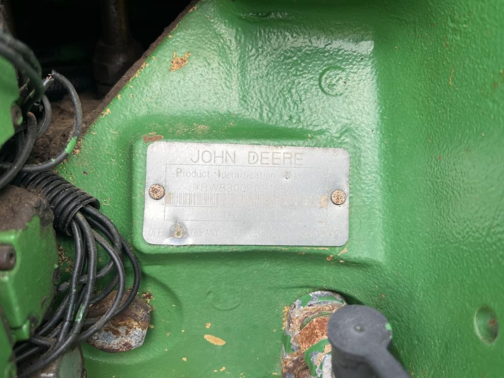 Image for 1998 John Deere 8300