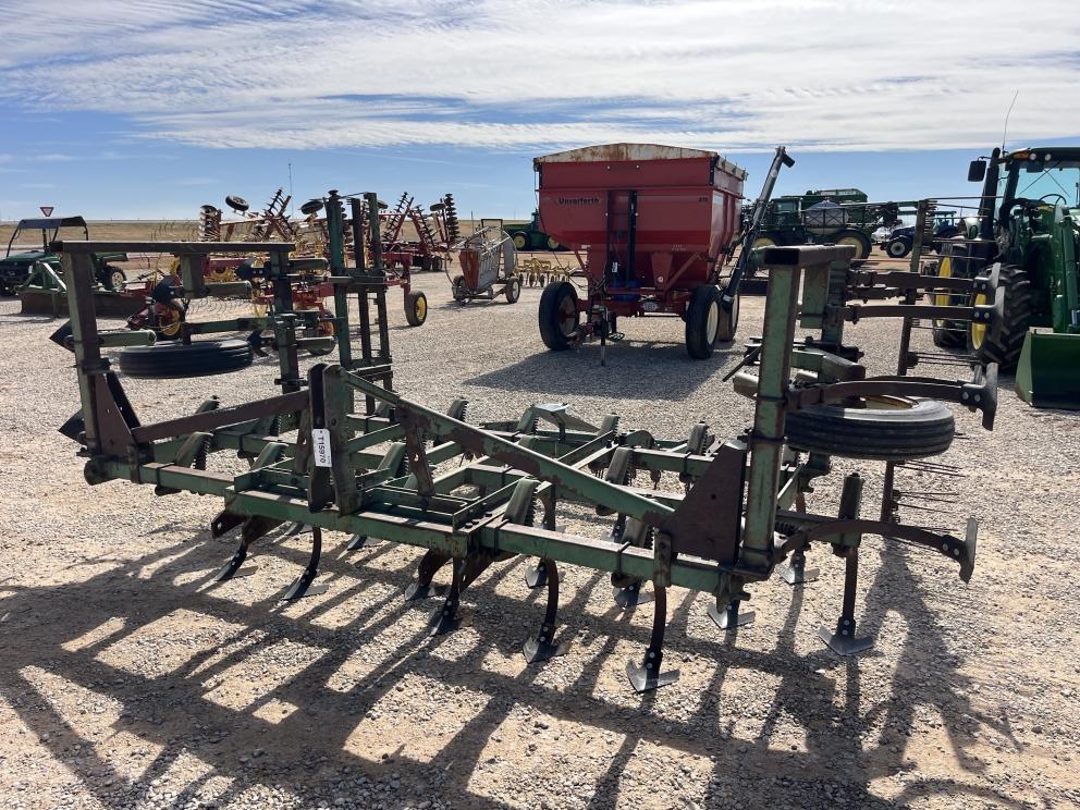 Image for John Deere 1100