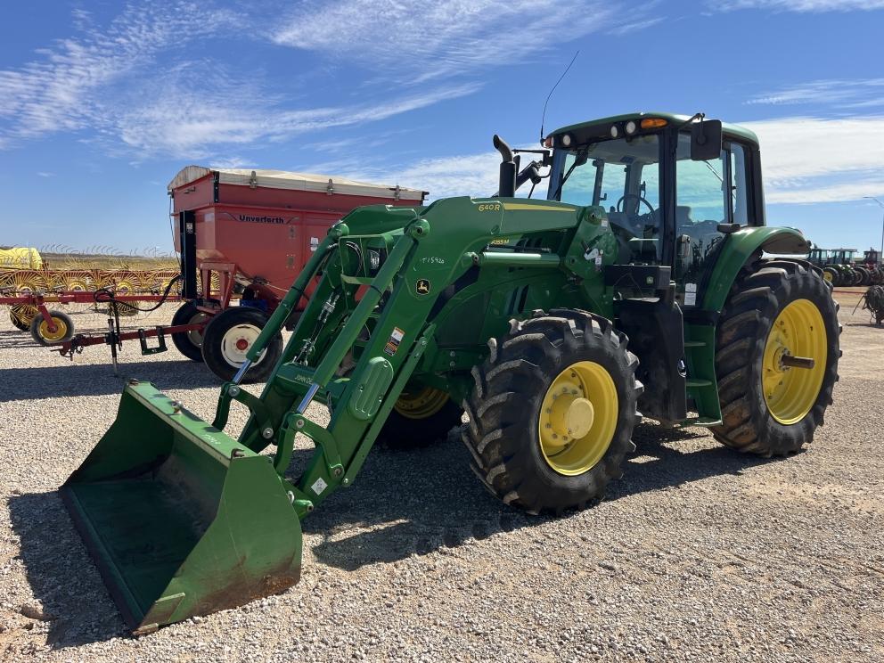 Image for 2018 John Deere 6155M