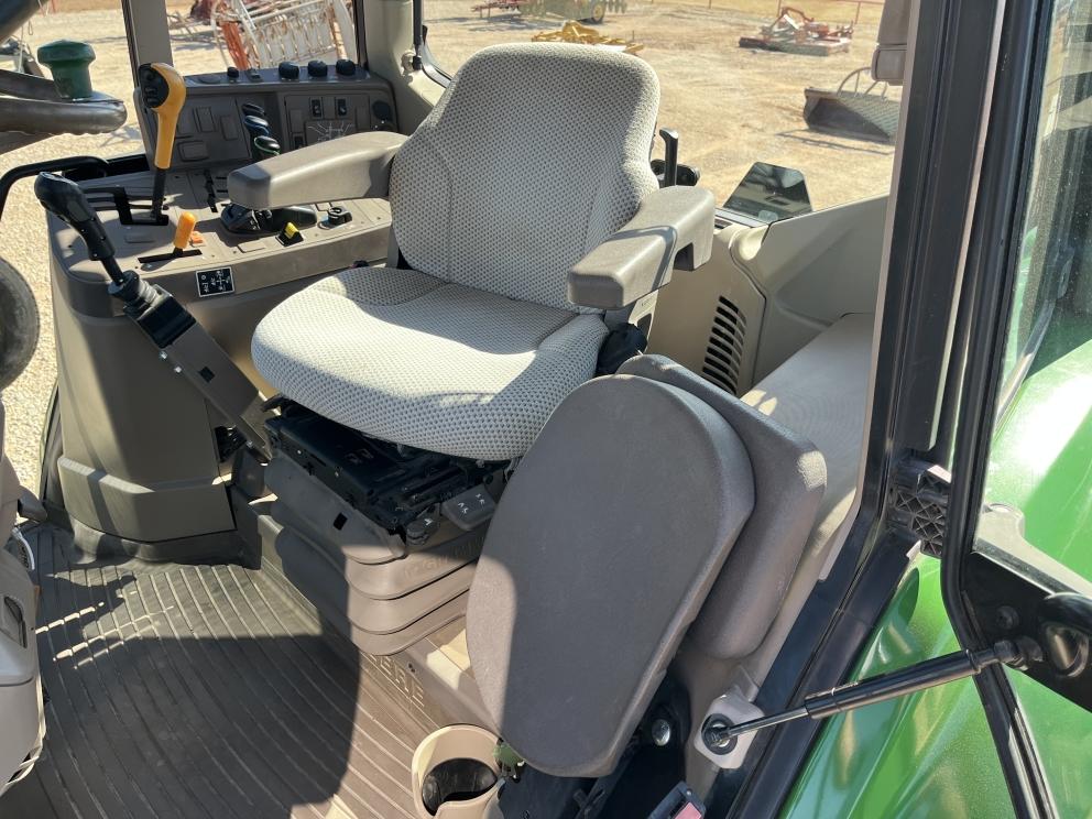 Image for 2018 John Deere 6155M