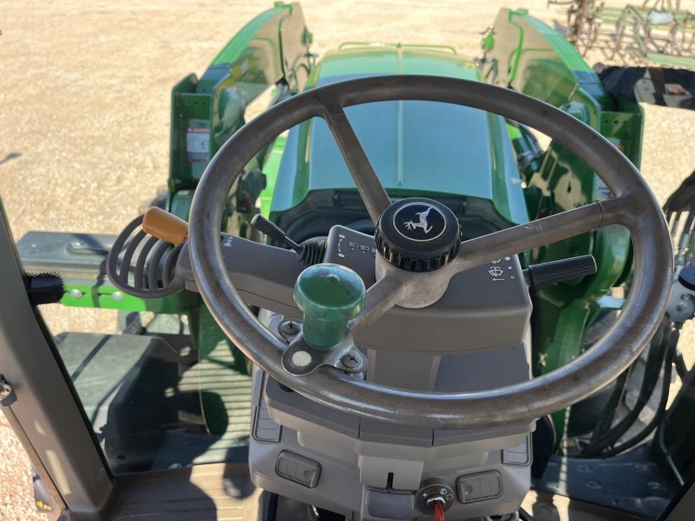 Image for 2018 John Deere 6155M