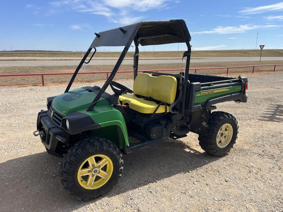 Image for 2016 John Deere GATOR XUV 825I