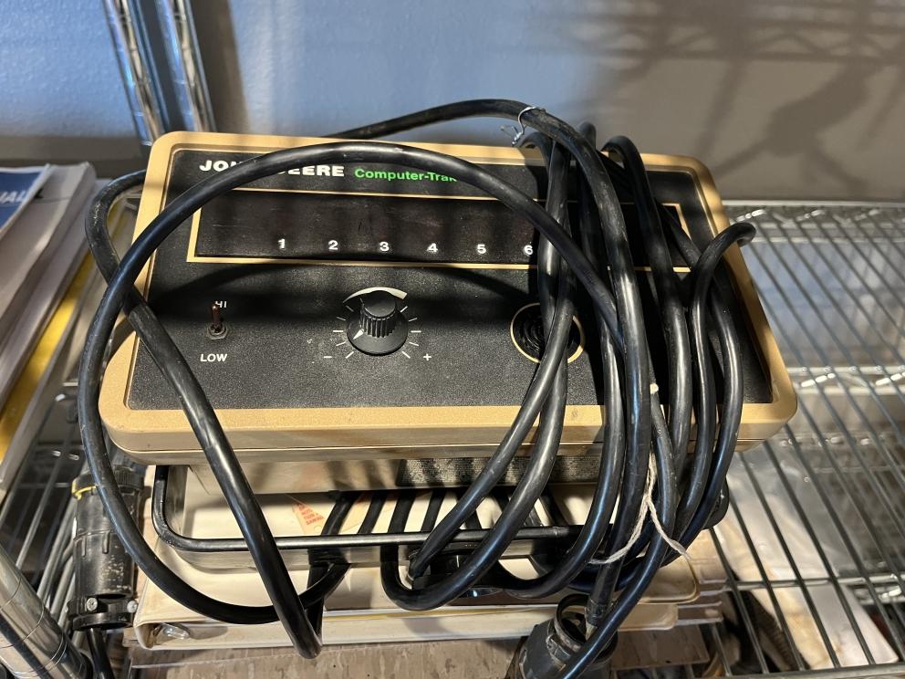 Image for John Deere 7200