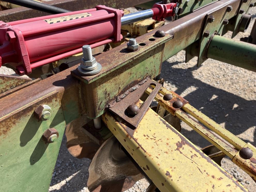 Image for John Deere 210