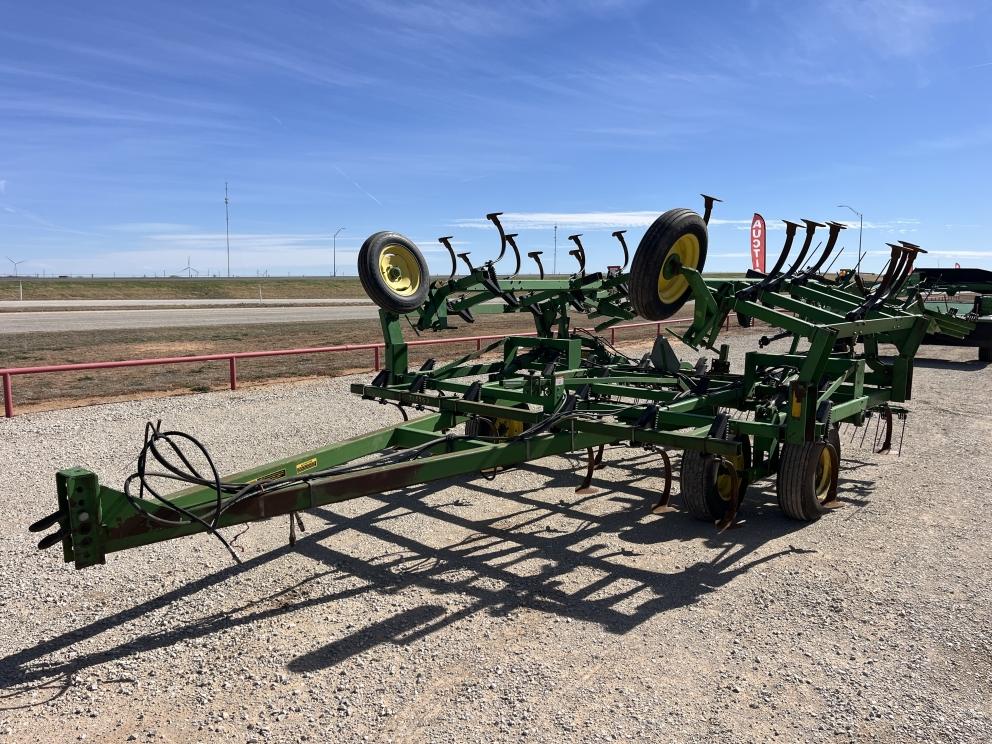 Image for 1988 John Deere 960