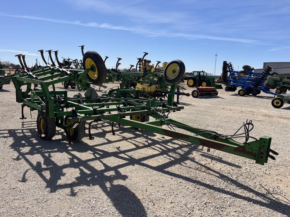 Image for 1988 John Deere 960